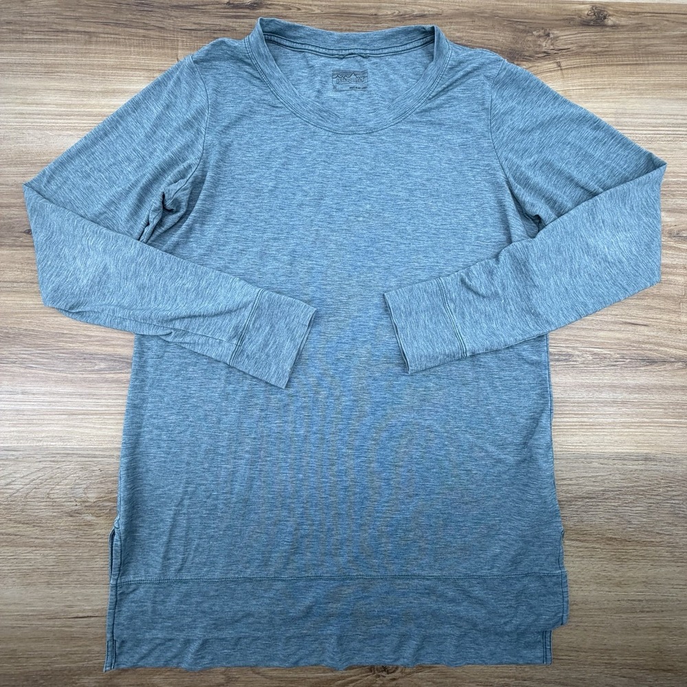 Women's Patagonia Capilene Long Sleeve Shirt Size Medium Performance